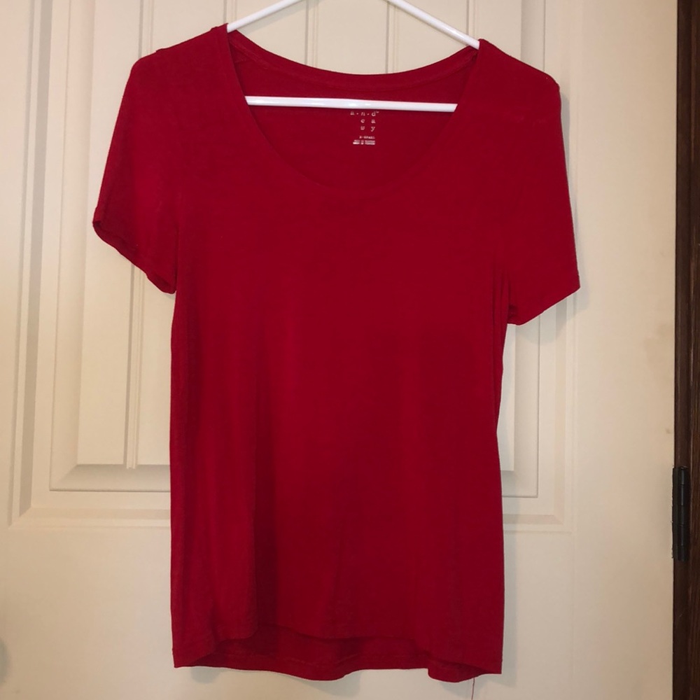 Women’s Red T-shirt